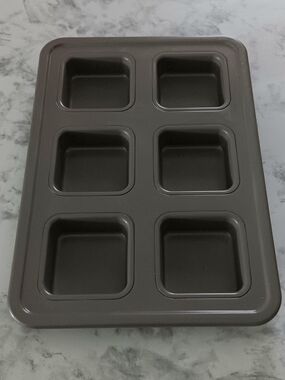 Pampered Chef Small Oven Brownie Pan